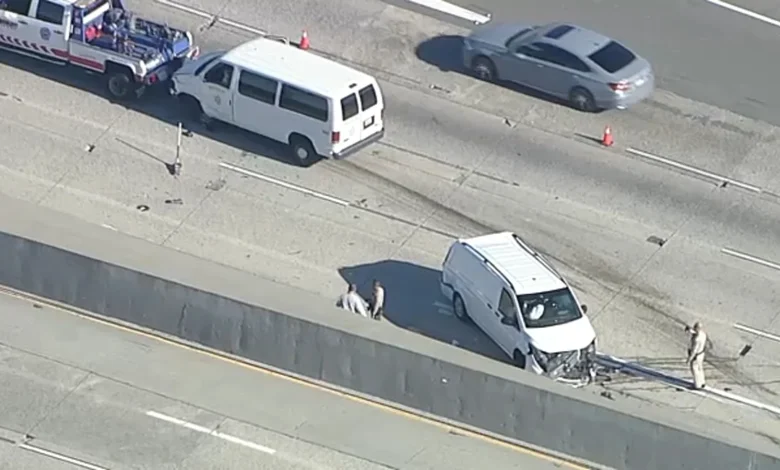 At least 5 injured in crash on NB 5 Freeway in Mission Hills involving LA County sheriff's inmate van