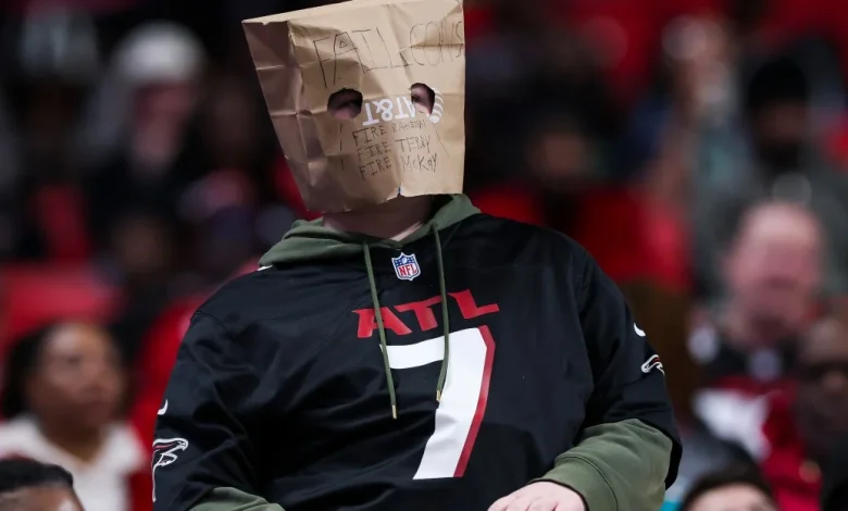 Atlanta Falcons fans show their outrage in this week’s Enemy Reaction!