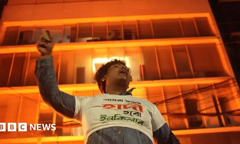 Bangladesh: Protests as youth leader dies one week after being shot