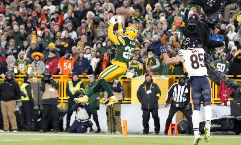 Bears-Packers takeaways: Green Bay survives, moves into first place in NFC North