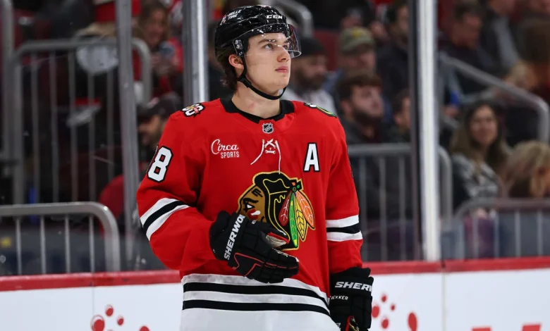 Bedard to miss rest of month for Blackhawks, placed on injured reserve