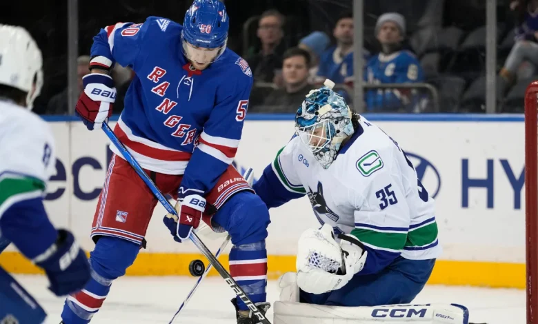 'Best in the world': Demko leads new-look Canucks to second straight win