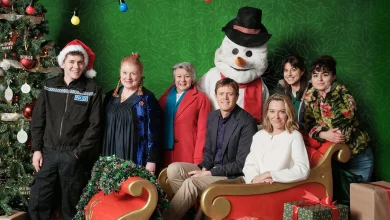 Beyond Paradise Christmas Special cast tease a festive surprise for Humphrey and Martha fans and "a very Christmassy story that warms the cockles"