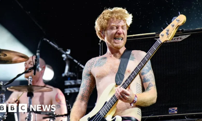 Biffy Clyro bass player quits tour over addiction and mental health issues