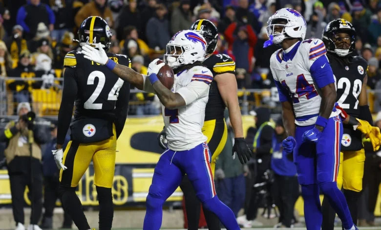Bills run wild in 26-7 win in Pittsburgh