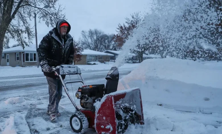 Blizzard, storm warnings in Michigan. Where snow will fall