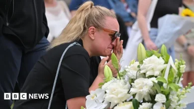 Bondi Beach: Police investigating gunmen's trip to Philippines month before shooting
