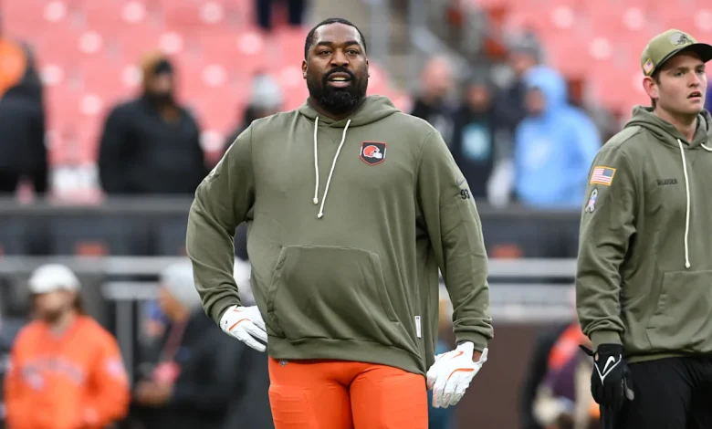 Browns defender lashes out at Jauan Jennings: ‘He says some things that you should not say to another man’