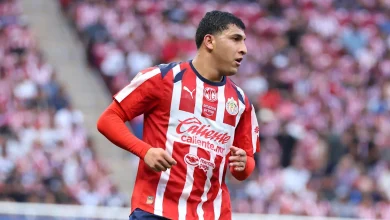 Bryan González se lesiona en el empate sin goles entre Chivas y Cruz Azul