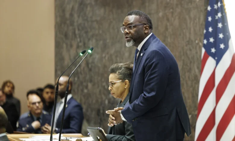 Budget talks stall after offer to drop plan to raise garbage collection fees fails to sway Mayor Johnson