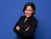 C pas si loin - Madagascar : la vigilance de la Gen Z, à la tv