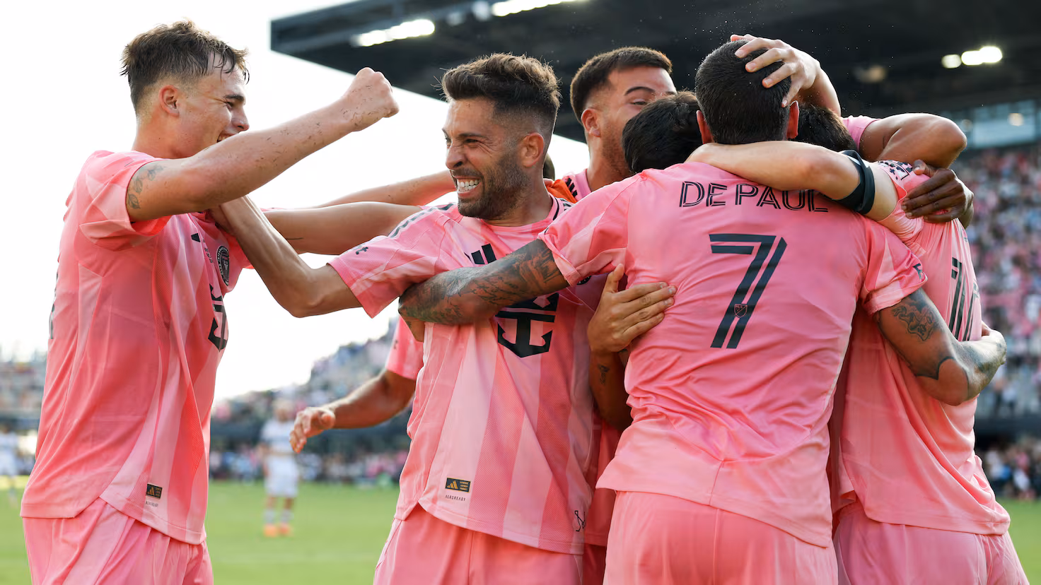 Campeones y leyendas