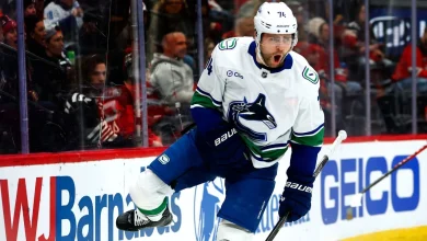 Canucks' DeBrusk, Kampf back in lineup against Flyers