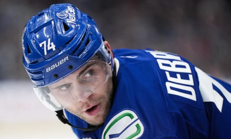Canucks' Jake DeBrusk to be healthy scratch vs. Kraken