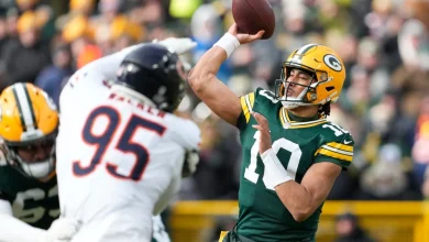 Chicago Bears at Green Bay Packers Week 14 live discussion thread