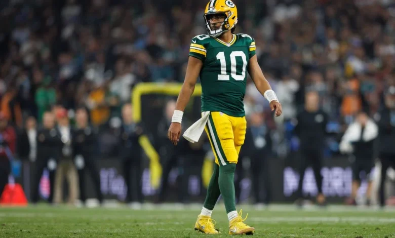 Chicago Bears at Green Bay Packers: predictions, betting tips and odds