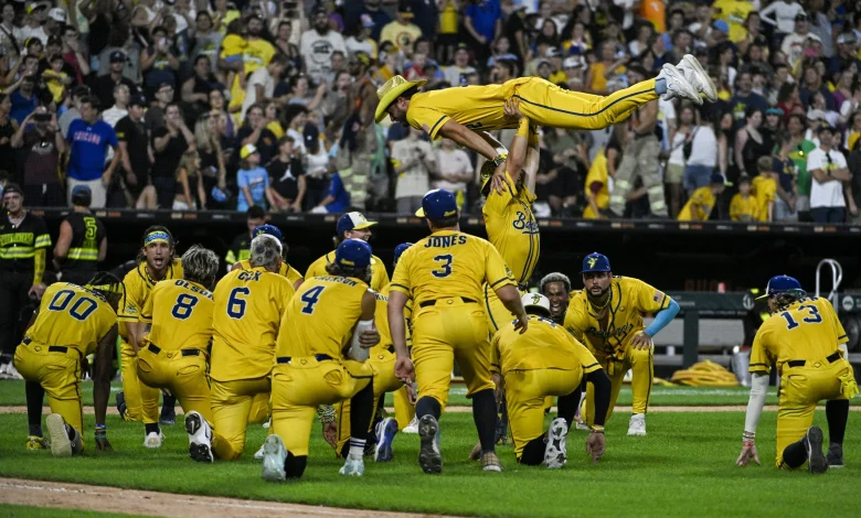 Chicago Getting Its Own Savannah Bananas-Inspired Team