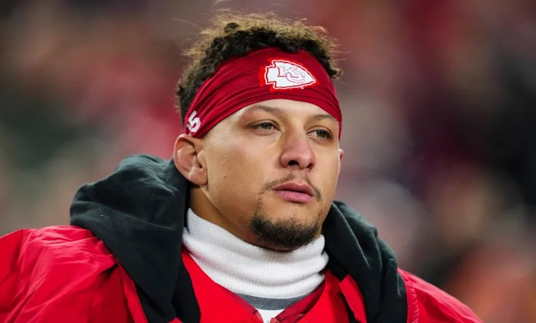 Chiefs QB Patrick Mahomes begins rehab after knee surgery with eye on Week 1 return in 2026