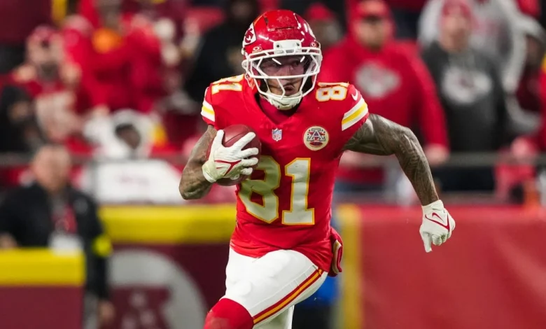 Chiefs-Texans Week 14 Friday injury report: 2 out, 2 more doubtful