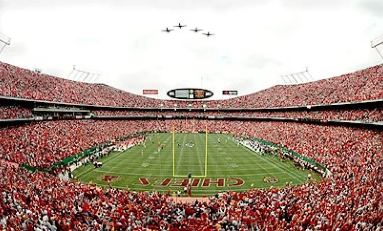 Chiefs' coming move to Kansas a "shock to the system" for Missouri politicians