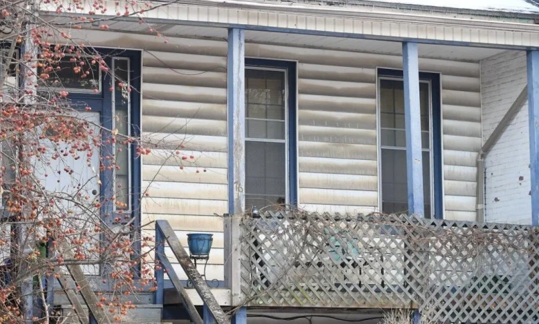 City orders demolition of rental home owned by Mayor Andrea Horwath