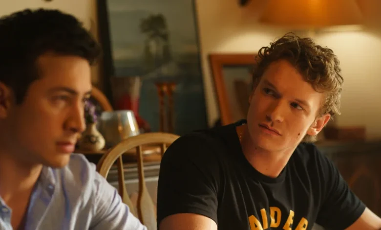 Connor Storrie on Heated Rivalry Finale, Ilya Rozanov's I Love You