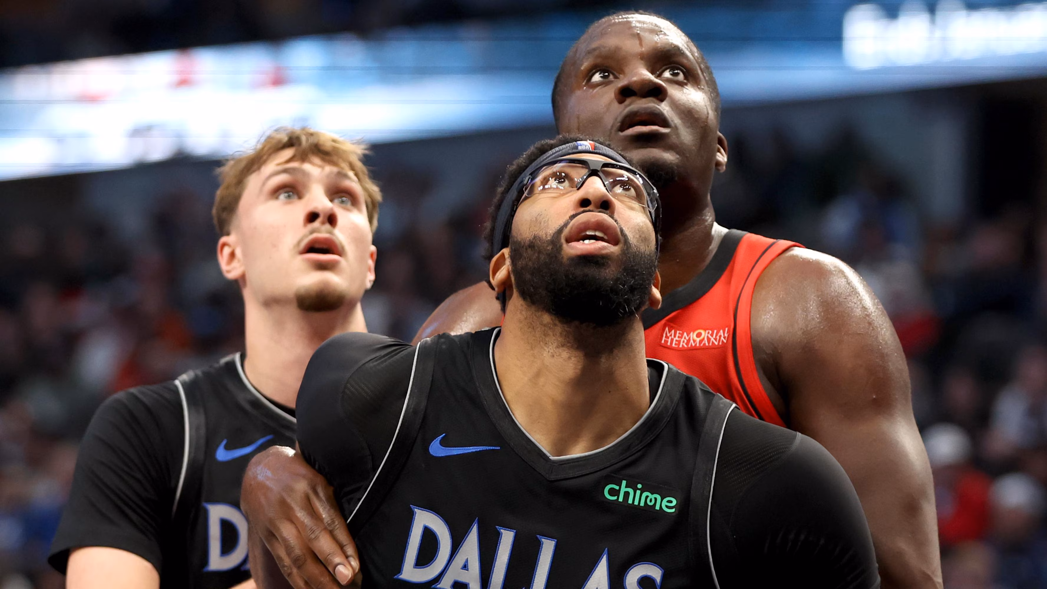 Cooper Flagg, Anthony Davis Applauded By NBA Fans in Win vs. Kevin Durant, Rockets