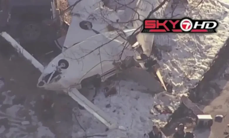 Crews respond to small plane crash in Nashua, NH