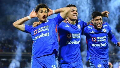Cruz Azul vence a unas aguerridas Chivas y avanza a la Semifinal del Apertura 2025 contra Tigres