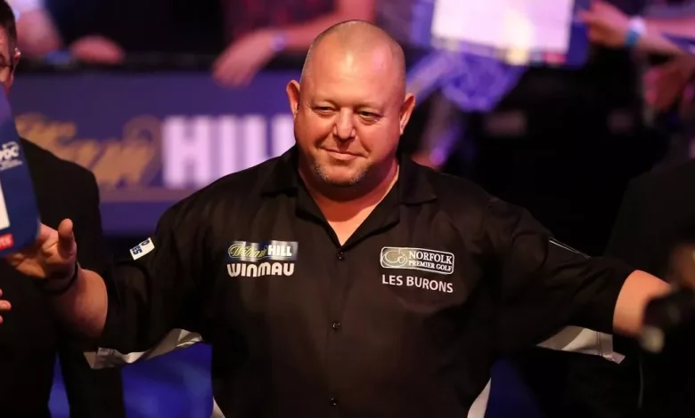 Darts legend back at World Championship after bankruptcy and delivering Amazon parcels