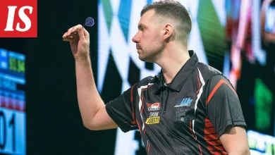 Dartsin MM-kisoissa hurja suomalaisdraama – selostaja voihki Viaplaylla