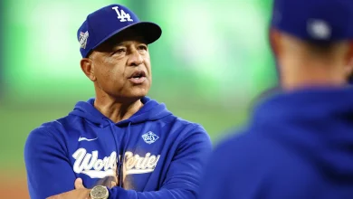 Dave Roberts bursts fans' bubble with underwhelming plan for Dodgers' offseason