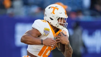 DeSean Bishop reaches 1,000 yards for Tennessee football in Music City Bowl