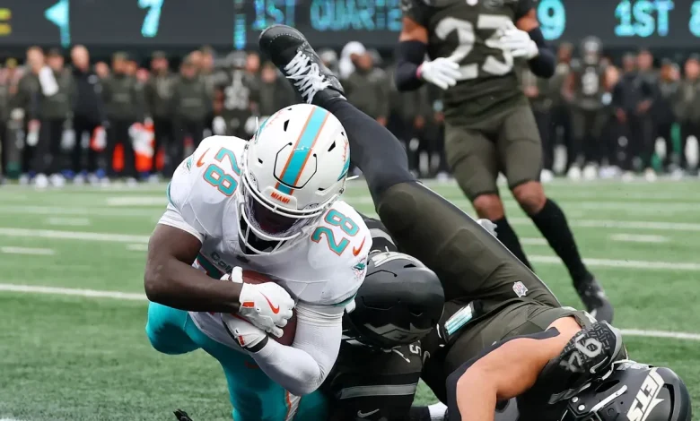 De'Von Achane injury update for Dolphins on Monday night