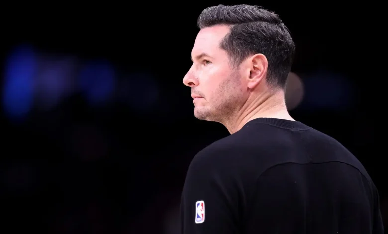 Deandre Ayton Fuels Rumors With Response to JJ Redick’s ‘Uncomfortable’ Claim