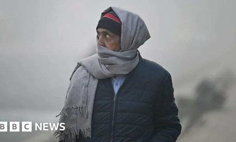 Delhi air pollution: India imposes new measures as AQI worsens