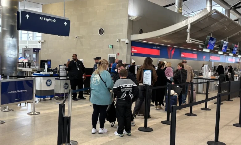 Delta flights out of Detroit Metro Airport grounded due to network issues