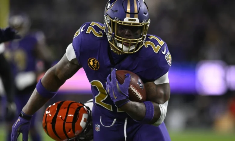 Derrick Henry, Travis Kelce among the 32 teams' Walter Payton Man of the Year honorees