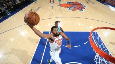 Despite swirling trade speculation, Karl Anthony Towns guides Knicks to 119-104 win over Hornets