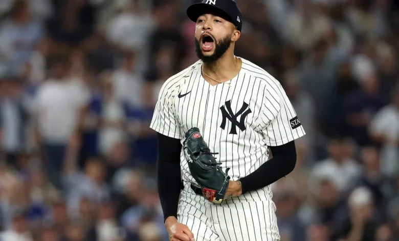 Devin Williams calls out Yankees fans on social media after signing with Mets - The Athletic