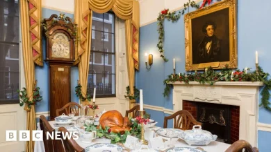 Dickens museum depicts Victorian era Christmas decorations