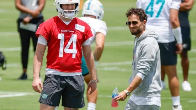 Dolphins’ McDaniel explains Ewers, Tagovailoa decisions