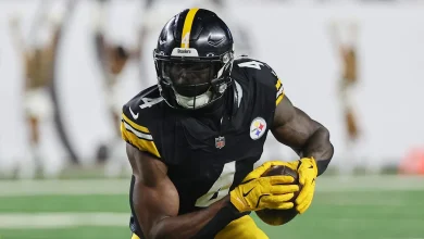 Dolphins vs. Steelers Wide Receiver DraftKings Showdown Strategy: DK Metcalf vs. Jaylen Waddle