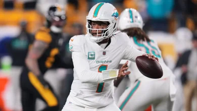 Dolphins vs. Steelers score, live updates: Jaylen Warren active, T.J. Watt out for Monday Night Football in Week 15