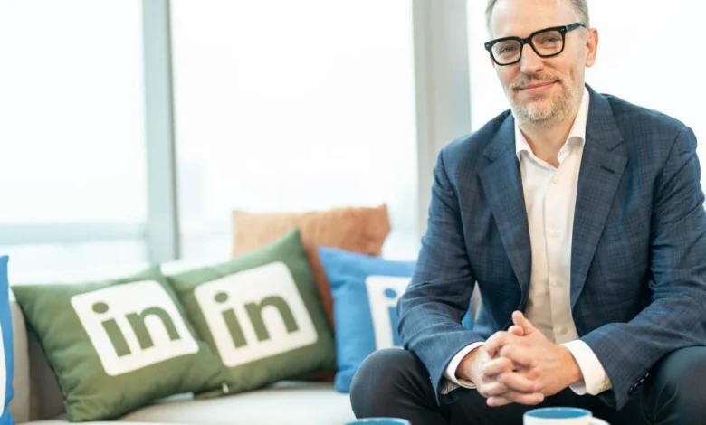 Down Arrow Button Icon