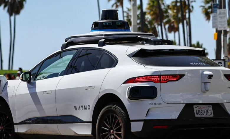 Driverless Waymo vehicle goes through tense police stop in L.A.