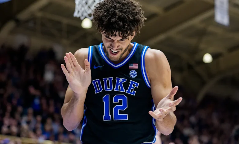 Duke fends off furious rally from reigning champion Florida in thriller at home for 3rd win this season over a ranked opponent