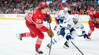 Edvinsson scores in overtime to lift Red Wings over Maple Leafs