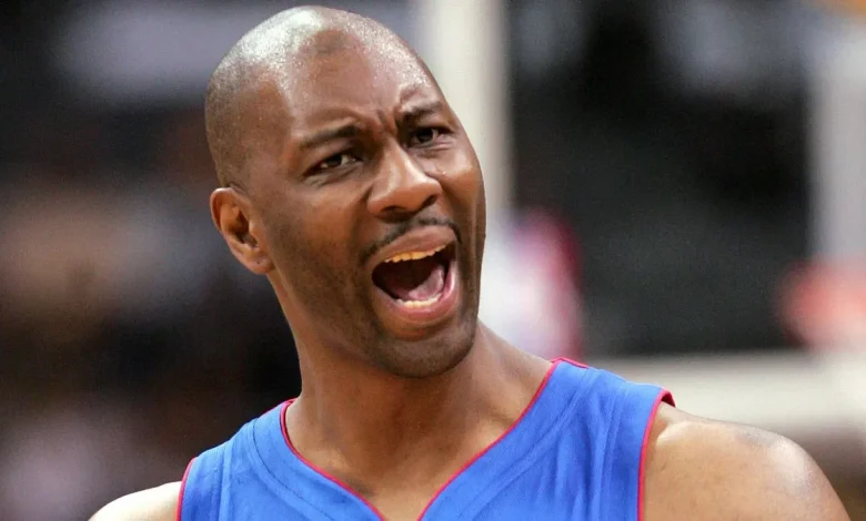 Elden Campbell, former Lakers center, NBA champion, dies at 57