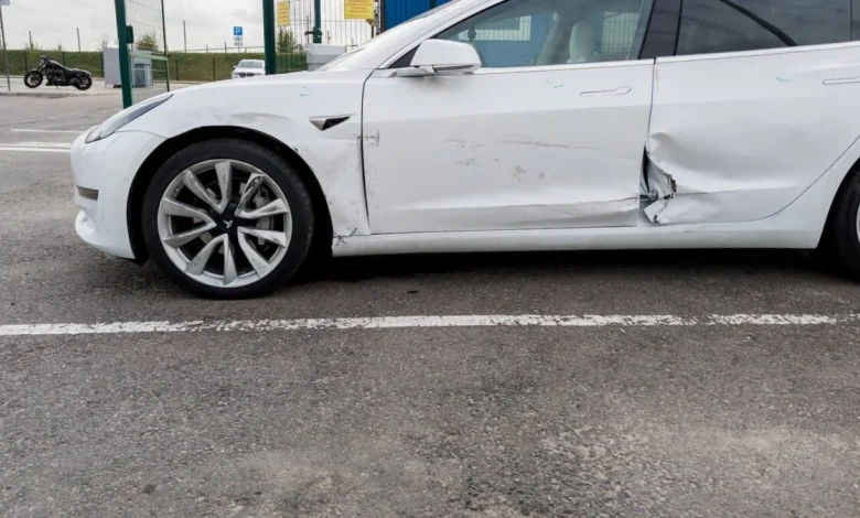 Elon Musk Reportedly Insisted on Troubled Tesla Doors After a Warning